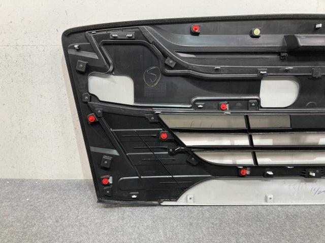 新車取り外し!ギガ 大型 2代目 2015- 10t 純正 フロント グリル/ラジエーターグリル ホワイト ソリッド いすゞ(138945)