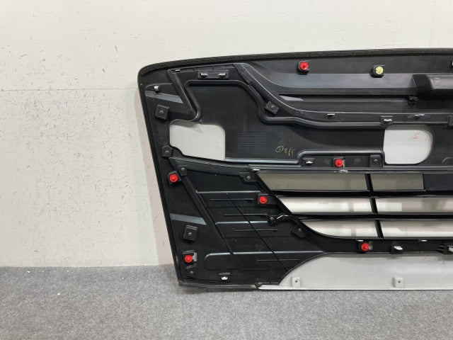 新車取り外し!ギガ 大型 2代目 2015- 10t 純正 フロント グリル/ラジエーターグリル ホワイト ソリッド いすゞ(138947)
