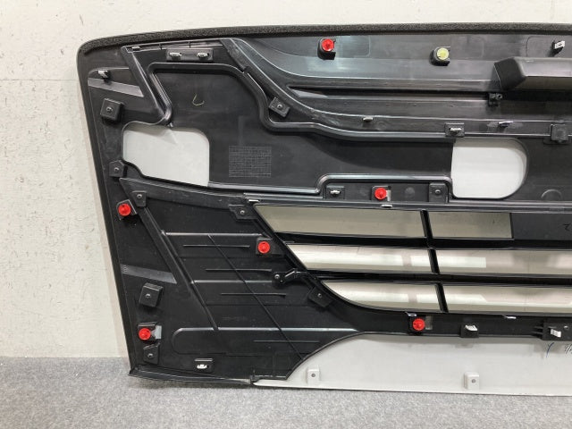 新車取り外し!ギガ 大型 2代目 2015- 10t 純正 フロント グリル/ラジエーターグリル ホワイト ソリッド いすゞ(138950)