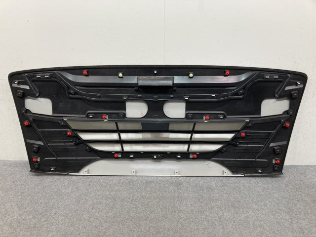 新車取り外し!ギガ 大型 2代目 2015- 10t 純正 フロント グリル/ラジエーターグリル ホワイト ソリッド いすゞ(138951)