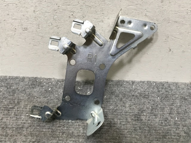 ミラ ジーノ L650S/L660S 純正 左右  オーディオ 取付 ステー ワイド用 2DIN ダイハツ(139018)