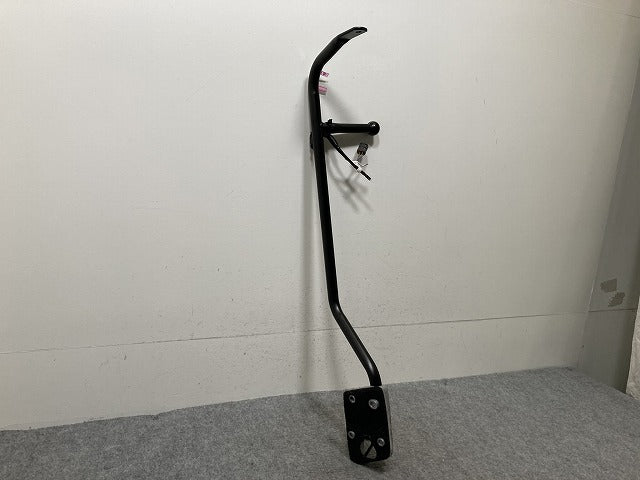 新車取り外し!ギガ 大型 2代目 2015- 右 ミラーステー ブラック ソリッド いすゞ(139026)