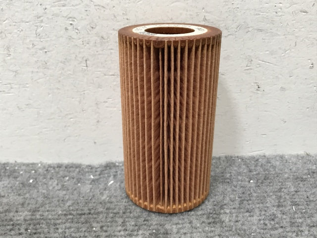新品!  オイル フィルター MANN FILTER HU718/1K 6111800009 メルセデスベンツ(139040)
