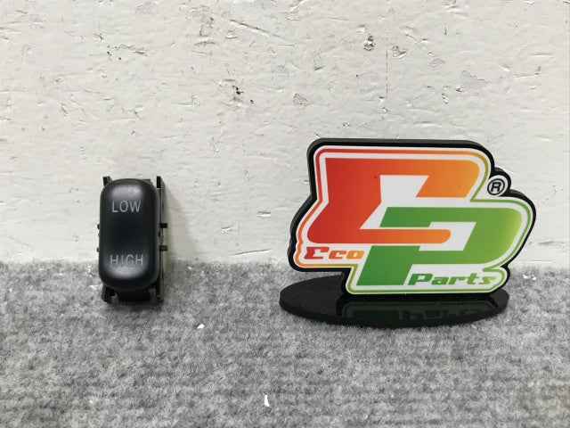 新品!Gクラス/ゲレンデ W463  純正  トランスファー スイッチ 切り替え スイッチ A 463 820 21 10 A4638202110 メルセデスベンツ(139046)
