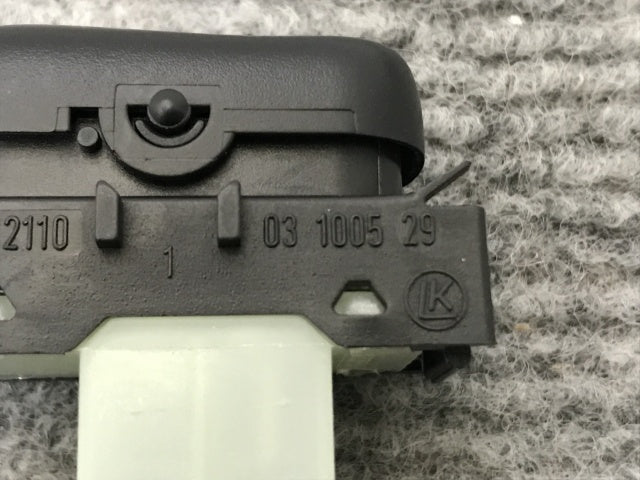 新品!Gクラス/ゲレンデ W463  純正  トランスファー スイッチ 切り替え スイッチ A 463 820 21 10 A4638202110 メルセデスベンツ(139046)