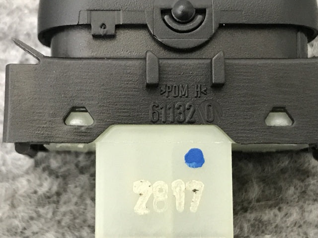 新品!Gクラス/ゲレンデ W463  純正  トランスファー スイッチ 切り替え スイッチ A 463 820 21 10 A4638202110 メルセデスベンツ(139046)
