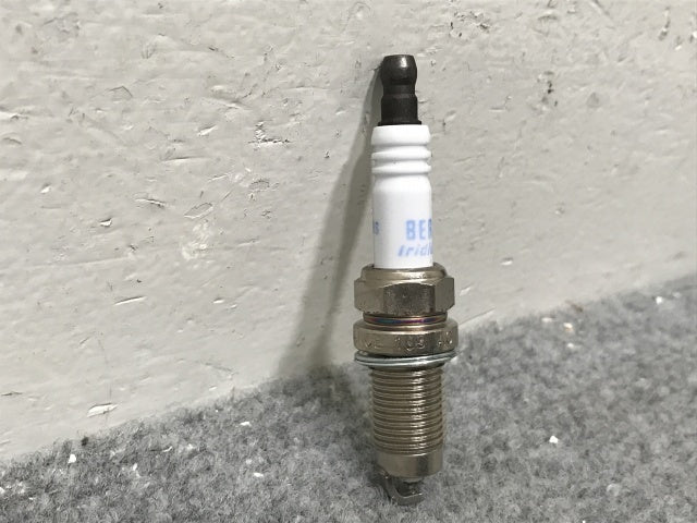 新品! 社外  スパーク プラグ BERU 14F-6LIPRS フォルクスワーゲン/アウディ(139053)