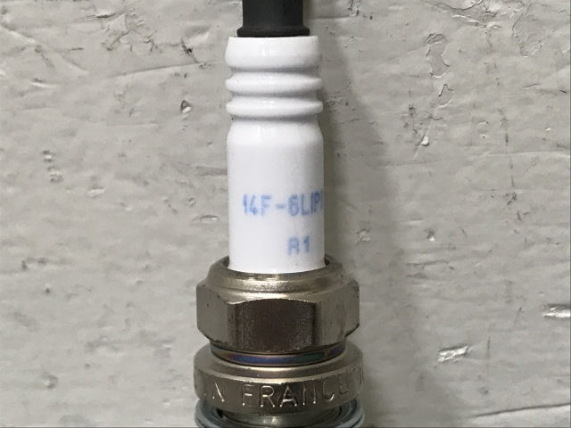 新品! 社外  スパーク プラグ BERU 14F-6LIPRS フォルクスワーゲン/アウディ(139054)