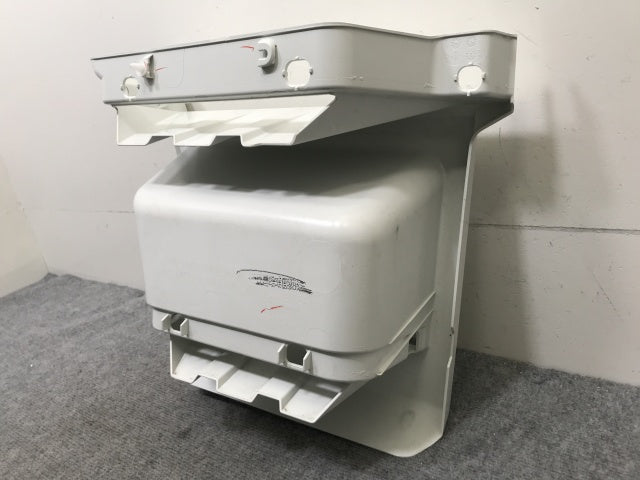 新車取り外し!スーパーグレート 1997年~2017年 10t 純正 左  ウォール ステップ/サイド ステップ/ステップ モール ML231280(139078)