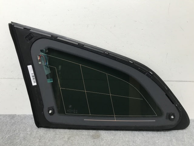 3シリーズ ツーリング G21 純正 右 リア クォーター ガラス 7499518 BMW(139153)