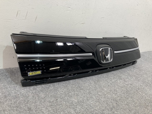 新車取り外し!フリード エアー/GT1/GT3 e:HEV/GT5/GT7 純正 フロント グリル/ラジエーターグリル 71202-33F-J01-M1 ホンダ(139168)