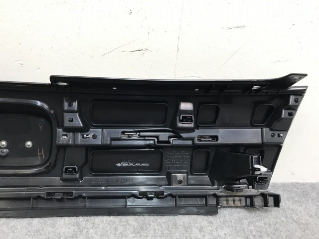 新車取り外し!フリード エアー/GT1/GT3/e:HEV/GT5/GT7 純正 フロント グリル/ラジエーターグリル 71202-33F-J01-M1 ホンダ(139171)
