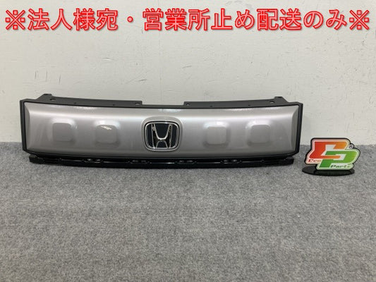 新車取り外し!フリード クロスター GT2/GT4 e:HEV/GT6/GT8 純正 フロント グリル/ラジエーターグリル 71202-33F-N01-M1 ホンダ(139173)