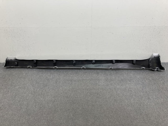 リーフ/LEAF e+ ZE1 純正 右 サイドステップ/サイドスカート 76852 6WK0H ブリリアントシルバーメタリック K23 日産(139182)