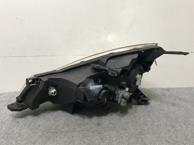 ウィングロード Y12/JY12/NY12 純正 右 ヘッドライト/ランプ ハロゲン レベライザー 刻印0 ICHIKOH 1777 日産(139194)