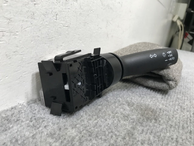 新車取り外し!フィット/NBOX/オデッセイ/S660 等  汎用 ウインカー レバー スイッチ M52531 ホンダ(139224)