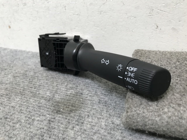 新車取り外し!フィット/NBOX/オデッセイ/S660 等  汎用 ウインカー レバー スイッチ M52531 ホンダ(139224)