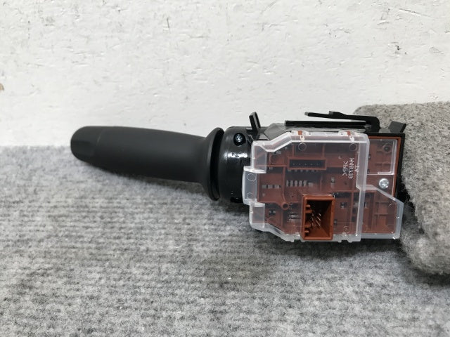 新車取り外し!フィット/NBOX/オデッセイ/S660 等  汎用 ウインカー レバー スイッチ M52531 ホンダ(139224)