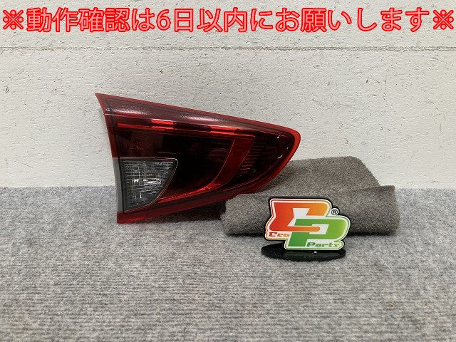 MAZDA2/マツダ2 DJLFS/DJLAS/DJ5FS/DJ5AS 純正 左 フィニッシャーランプ/テールランプ/ライト/レンズ LED KOITO 132-8N01L マツダ(139283)