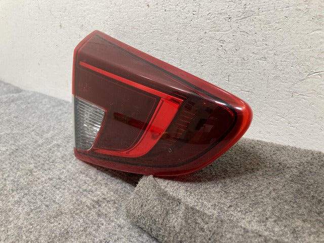 MAZDA2/マツダ2 DJLFS/DJLAS/DJ5FS/DJ5AS 純正 左 フィニッシャーランプ/テールランプ/ライト/レンズ LED KOITO 132-8N01L マツダ(139283)
