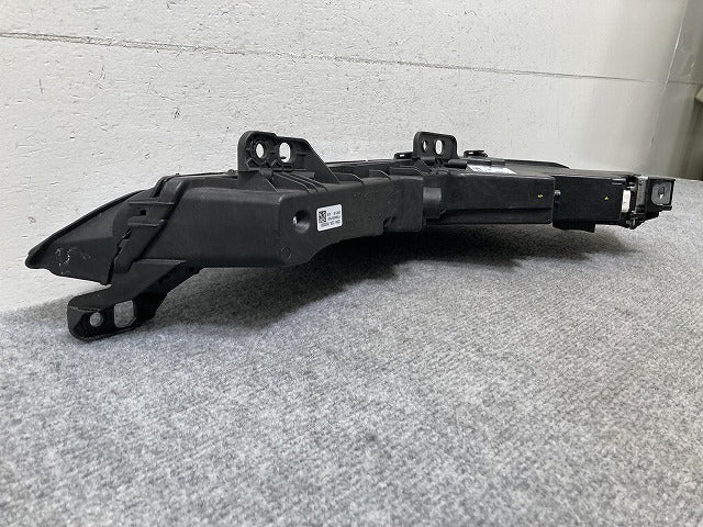 7シリーズ G70 純正 後期 右 ウィンカー LED デイライト ZKW 9879936-11 BMW(139288)