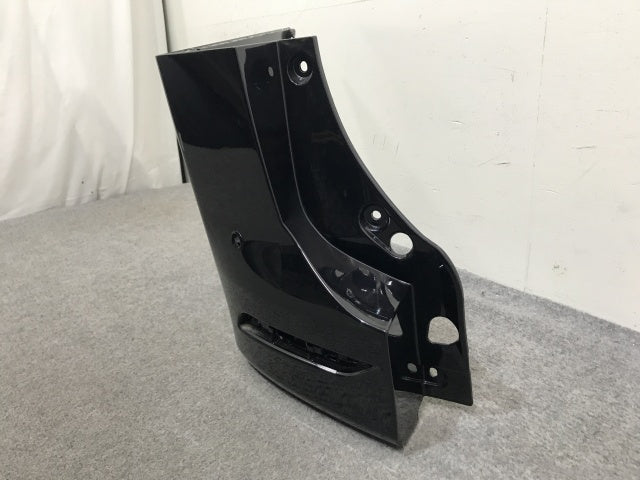 ヴォクシー/ノア 90/ウェルキャブ/福祉車両 純正 左 リア コーナーパネル/コーナーカバー 52162-V1010 スパークリングブラック 220(139353)