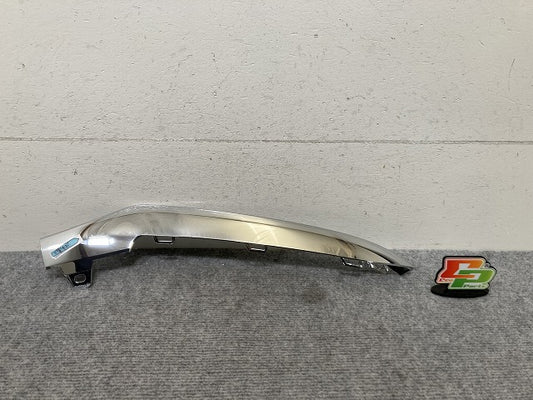 新品!Eクラス W212 純正 右 フロント バンパグリルモール A212 855 08 00/A212 885 28 74 2128852874 メッキ メルセデスベンツ(139426)