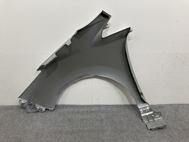 リーフ/LEAF e+ ZE1 純正 右 フロント フェンダー ブリリアントシルバーメタリック K23 日産(139448)