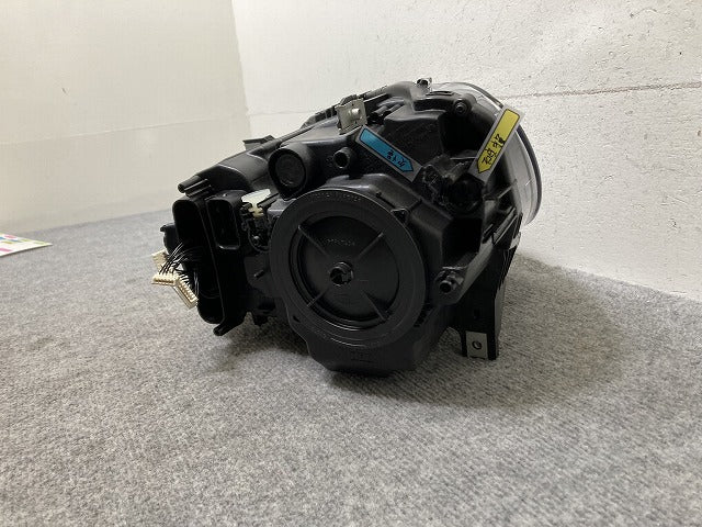 新品!6シリーズ F06/F12/F13 純正 前期 右 ヘッドライト/ランプ LED ZKW 63.12-7 358 360.9 63127358360 BMW(139473)