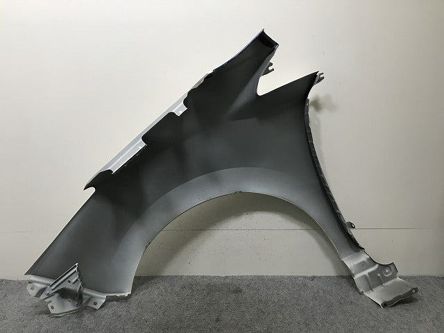 リーフ/LEAF e+ ZE1 純正 右 フロント フェンダー ピュアホワイトパール(3P)/オーロラフレアブルーパール(P) 2トーン XKC 日産(139495)