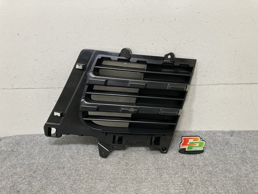 新品!カイエン 2008~2010 純正 左 フロント バンパーグリル 7L5 807 681 素地 ポルシェ(139515)