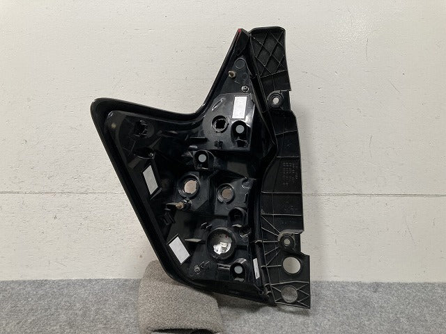 ノート/NOTE E12/NE12 e-POWER/HE12/SNE12 純正 後期 右 テールランプ/ライト/レンズ LED ICHIKOH D202/26550-5WK0B 日産(139526)