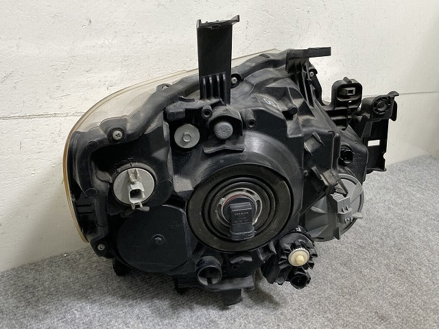 ステップワゴン RK1/RK2 純正 左 ヘッドライト/ランプ ハロゲン レベライザー 刻印00 KOITO 100-22012 ホンダ(139541)
