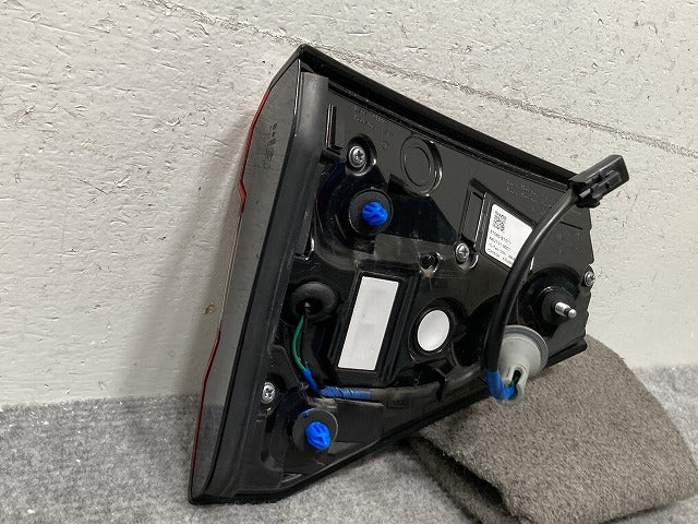 ライズ/ロッキー A200S/A210S/A200A/A210A/A202A 純正 右 テールランプ/ライト/レンズ LED ICHIKOH D249 トヨタ(139581)