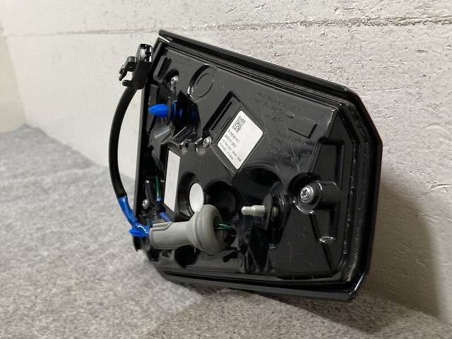 ライズ/ロッキー A200S/A210S/A200A/A210A/A202A 純正 右 テールランプ/ライト/レンズ LED ICHIKOH D249 トヨタ(139581)
