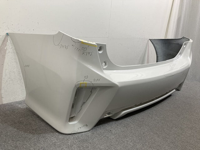 プリウス/アルファ/α G's/GRスポーツ ZVW40W/ZVW41W 純正 後期 リア バンパー 52159-47200 ホワイトパールクリスタルシャイン 070(139620