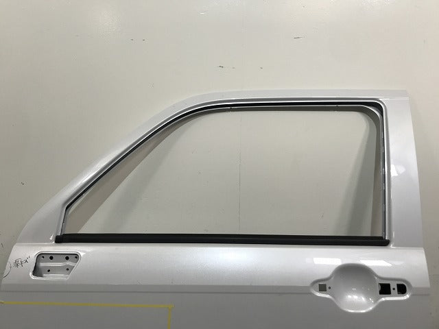 ミラ トコット LA550S/LA560S 左 フロント ドア ホワイト パール ダイハツ(139634)