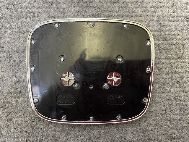 新車取り外し!ZR-V/ZRV e:HEV RZ3/RZ4/RZ5/RZ6 純正 エンブレム/オーナメント 75701-TPG-A000 シルバー メタリック ホンダ(139772)