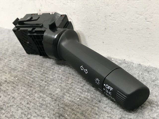 新車取り外し!フィット/NBOX/オデッセイ/S660 等  汎用 ウインカー レバー スイッチ M52531 ホンダ(139776)