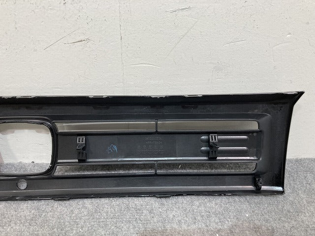 新車取り外し!N-BOX/NBOX Nボックス JOY/ジョイ JF5/JF6 純正 フロント グリル/ラジエーターグリル 71201-39L-003 ブラック
(139778)