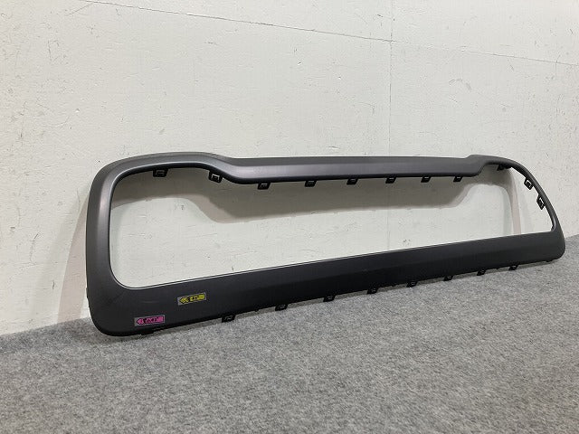 新品!ジープ レネゲード BU/BV系 純正 フロント ロア グリル バンパー モール 735589347 735712589 グレー ソリッド クライスラー(139812)