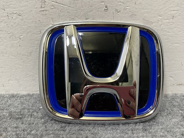 新品!ヴェゼル/VEZEL e:HEV RV3/RV4/RV5/RV6 純正 エンブレム/オーナメント 75700-TZA-J010-M1 メッキ ホンダ(139837)