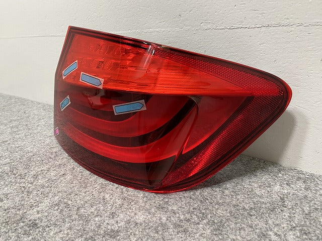 新品!5シリーズ F10 純正 前期 右 テールランプ/ライト/レンズ LED HELLA 173462-02 63217203230 BMW(139893)