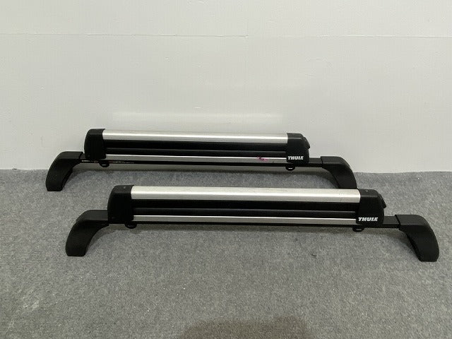 THULE ルーフ キャリア ラック 幅約120cm  シルバー ソリッド 国産(139995)