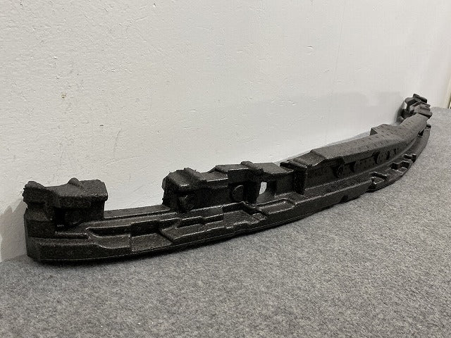 新品!Cクラス W204/2007-2014 純正 フロント バンパーエネルギー/アブソーバー A204 885 23 37 2048852337 メルセデスベンツ(140016)