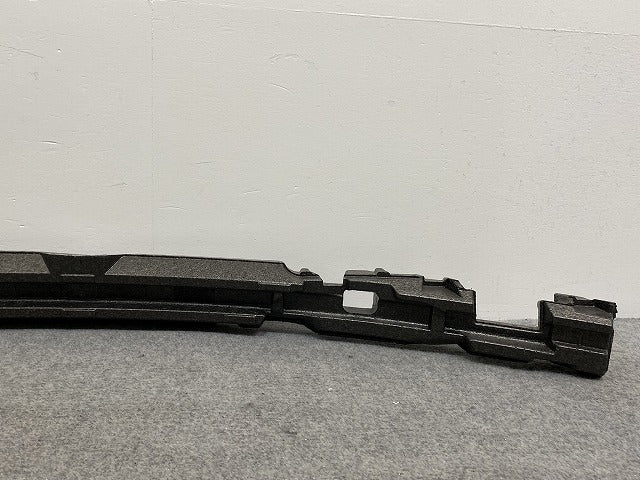 新品!Cクラス W204/2007-2014 純正 フロント バンパーエネルギー/アブソーバー A204 885 23 37 2048852337 メルセデスベンツ(140016)