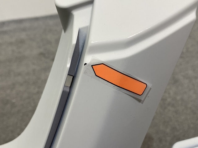 新品!トゥーラン 1T系 純正 フロント バンパー 1T0 807 221 1T0807217CGRU サフ フォルクスワーゲン(140018)