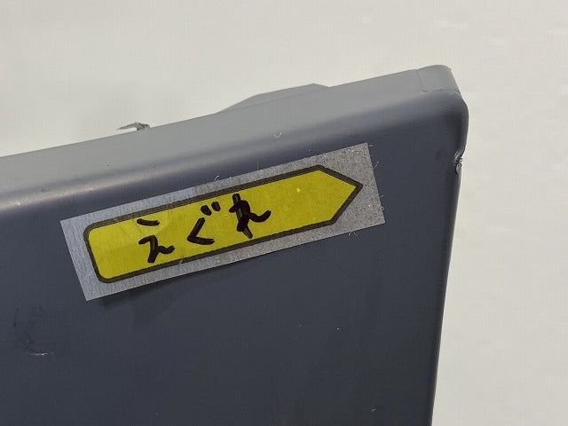 新品!A8(D3) 4E系/2008-2010 純正 フロント バンパー 4E0 807 437 AB 4E0807105RGRU サフ アウディ(140060)