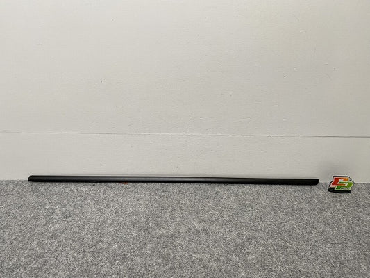 新品!X5 E70/2007-2013 純正 右 フロント ドア モール/プロテクター 51 13 8 036 788 51137903858 未塗装 BMW(140091)