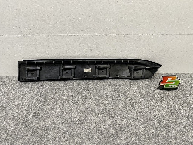 新品!ジェッタ 1K系/2006-2011 純正 右 リア バンパーブラケット 1K5 807 394 1K5807394 素地 フォルクスワーゲン(140105)